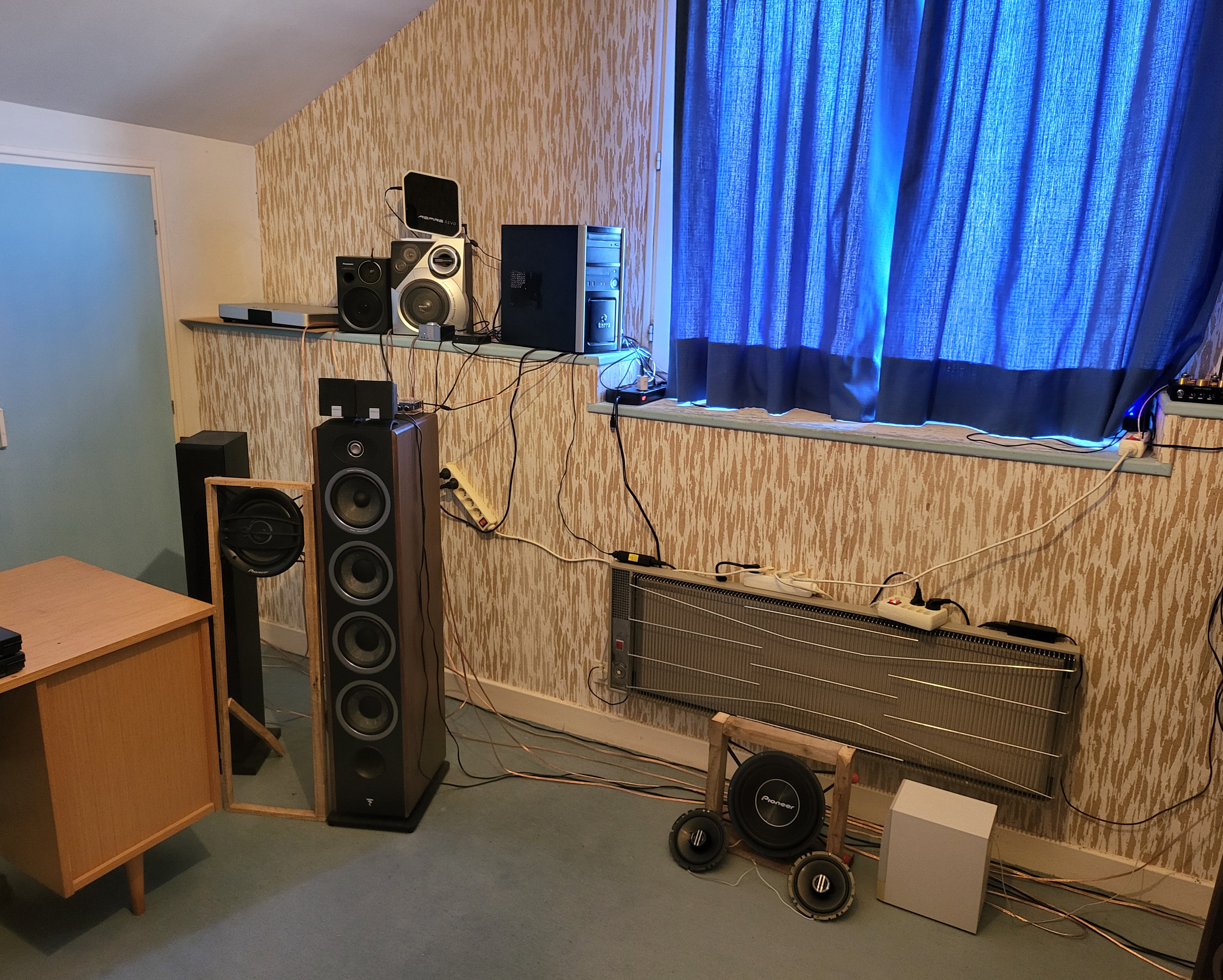 [Image: f.php?h=2unBDNEZ&p=1]